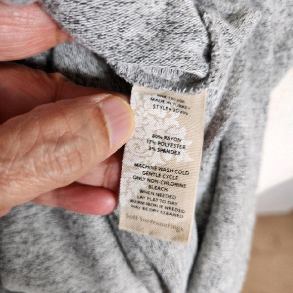 Soft Surroundings Heather Gray Knit Fuzzy‎ Long Sleeve Sweater Womens XS - Picture 9 of 10